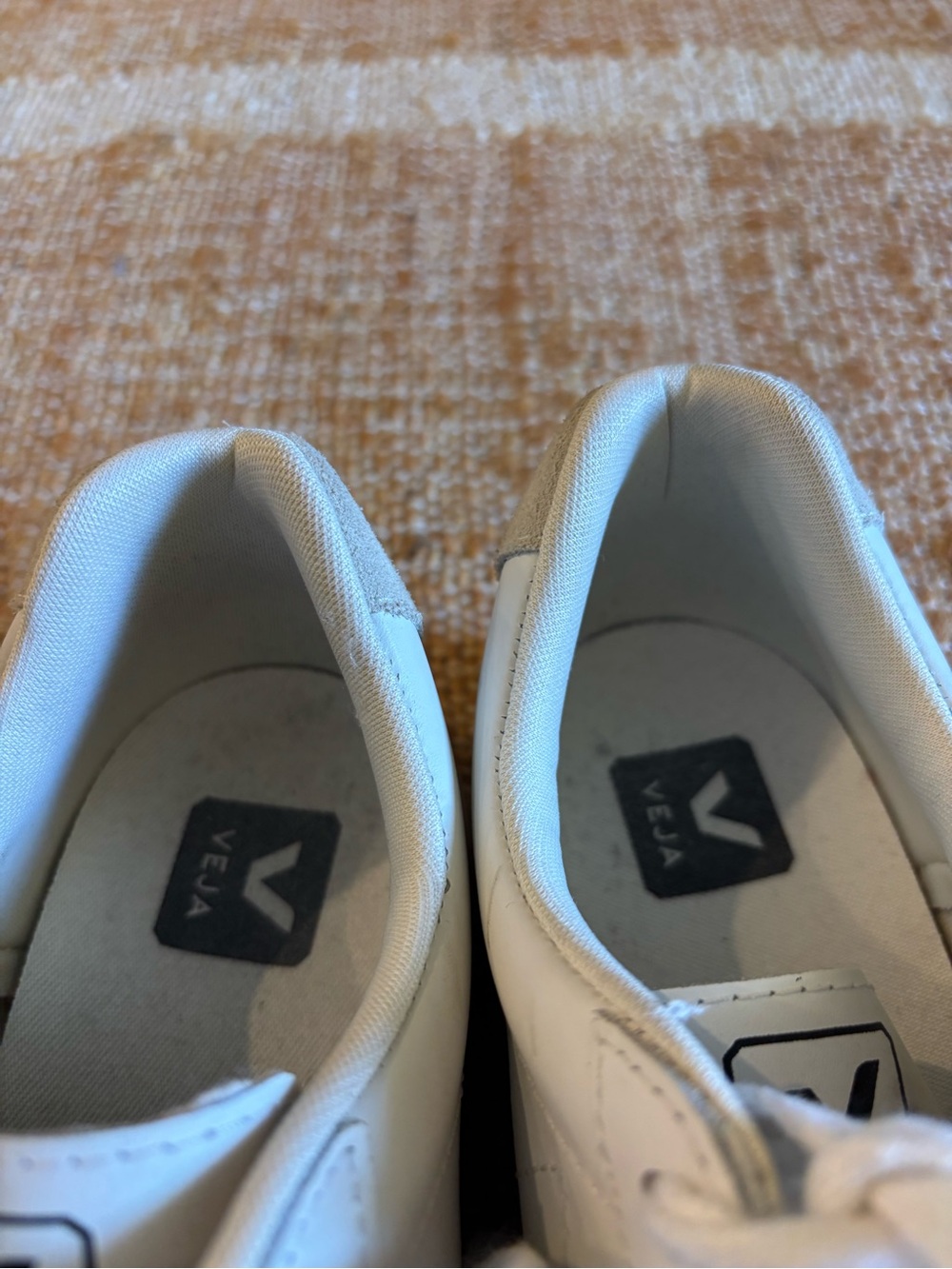 Veja Esplar sneakers in white - Picture 8 of 9